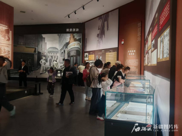 金富宝配资 新疆是个好地方 | “五一”假期新疆红色旅游火热升温