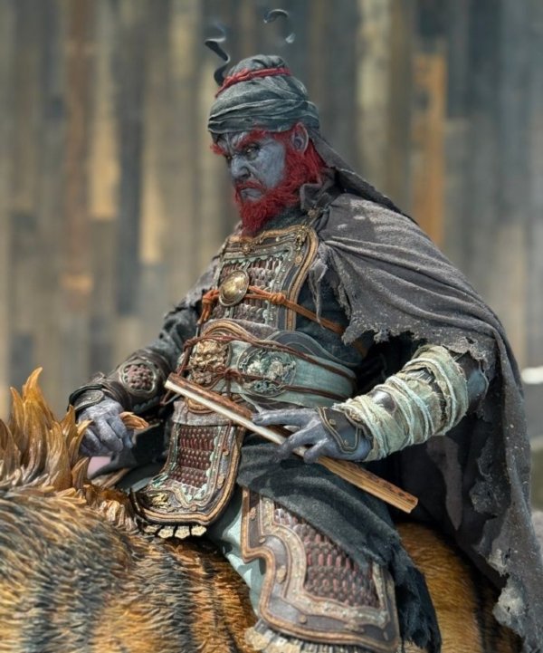 景盛配资 《黑神话》开发团队主理人回应钟馗雕像腿短和不穿鞋问题！