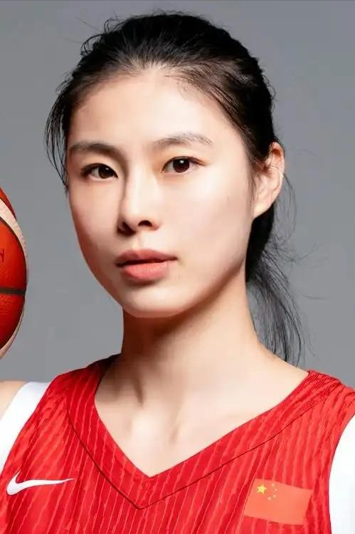 盒马配资 众叛亲离、四面楚歌，却能稳坐钓鱼台，宫鲁鸣也是奇人奇事奇葩啊